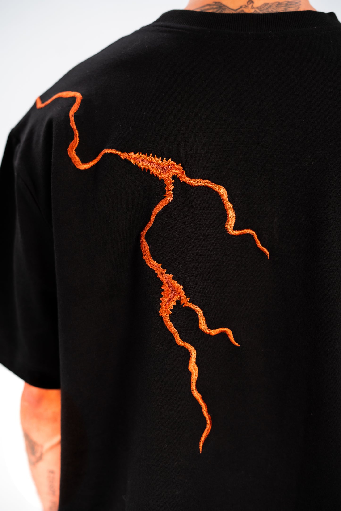 [HANDCRAFTED] The LAVASCAR